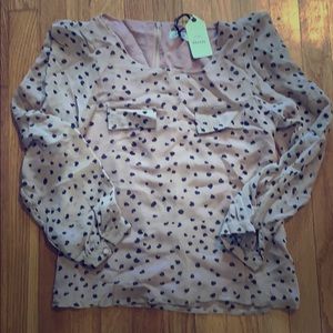 Camel colored blouse with black heart design 🖤